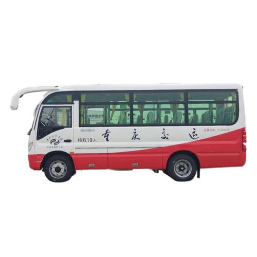 小型中巴车图片,小型中巴车能坐多少人