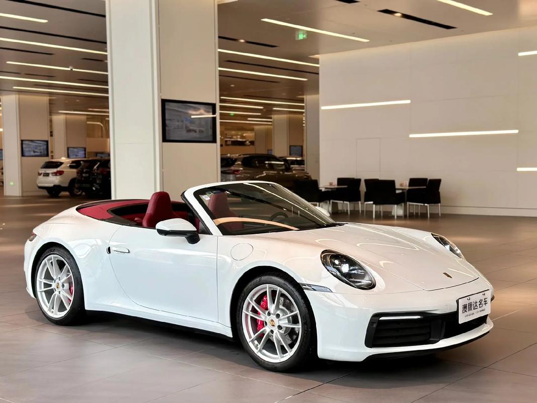 保时捷911顶配多少钱 保时捷911顶配报价多少?